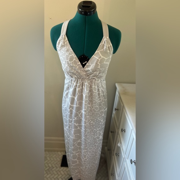 A|X Armani Exchange Criss-Cross Back Maxi Dress (White/Grey, Patterned, US 0) - Picture 1 of 3